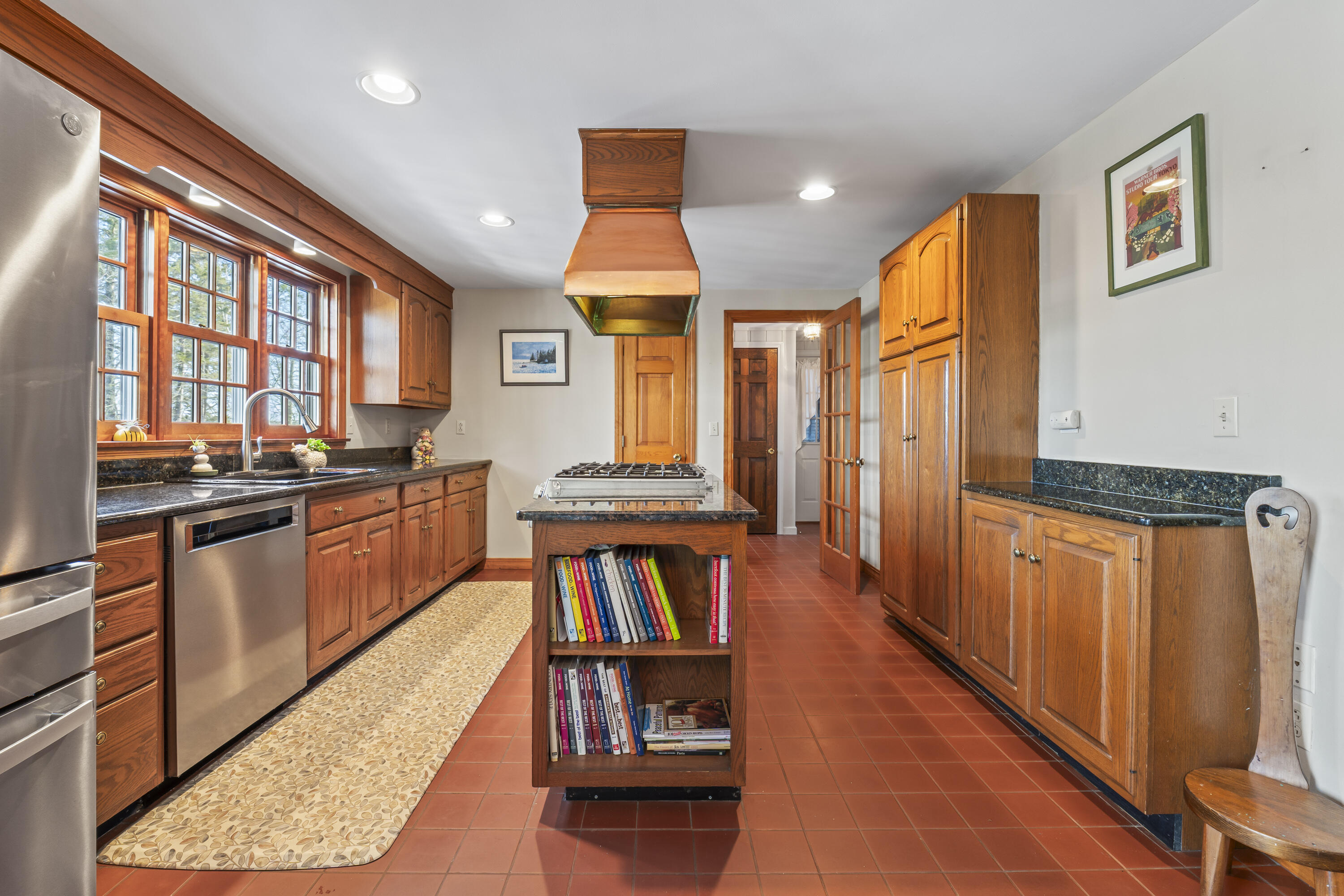 208 Youngs Point Road Wiscasset ME 04578