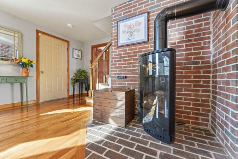 208 Youngs Point Road Wiscasset ME 04578