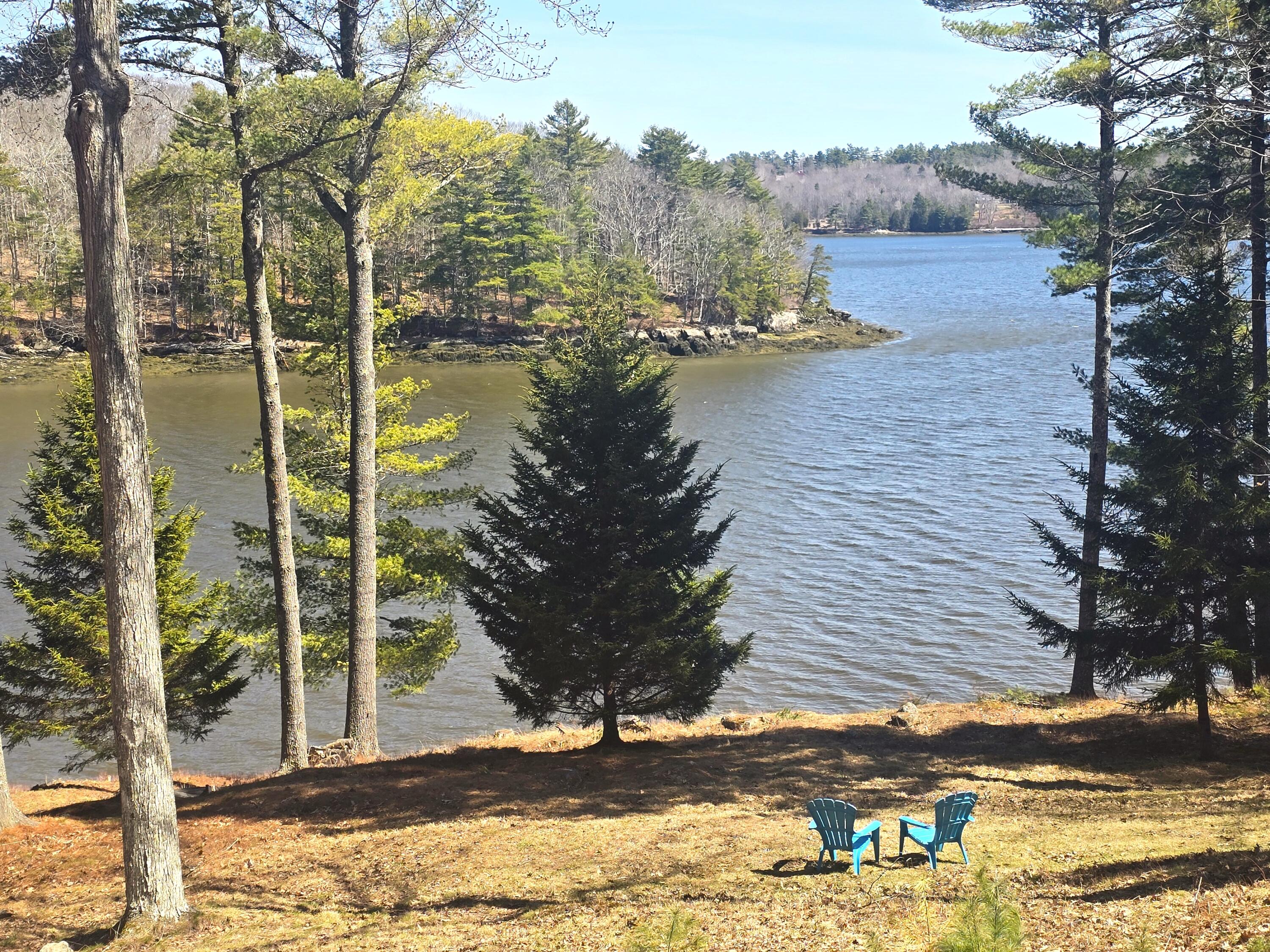 208 Youngs Point Road Wiscasset ME 04578