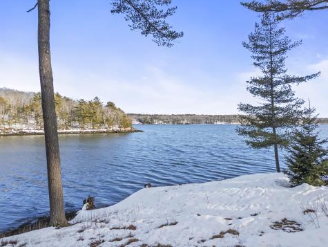208 Youngs Point Road Wiscasset ME 04578