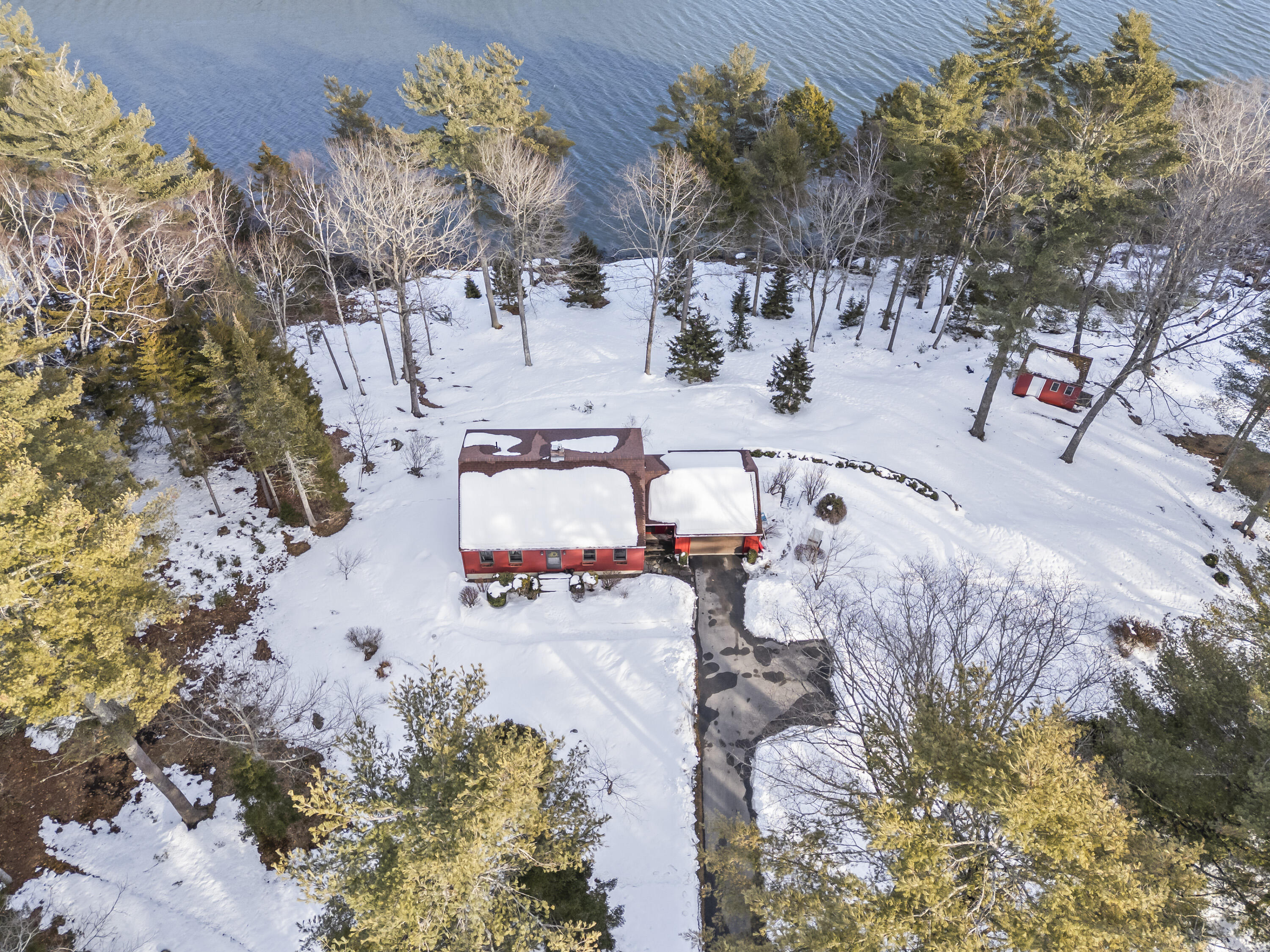 208 Youngs Point Road Wiscasset ME 04578