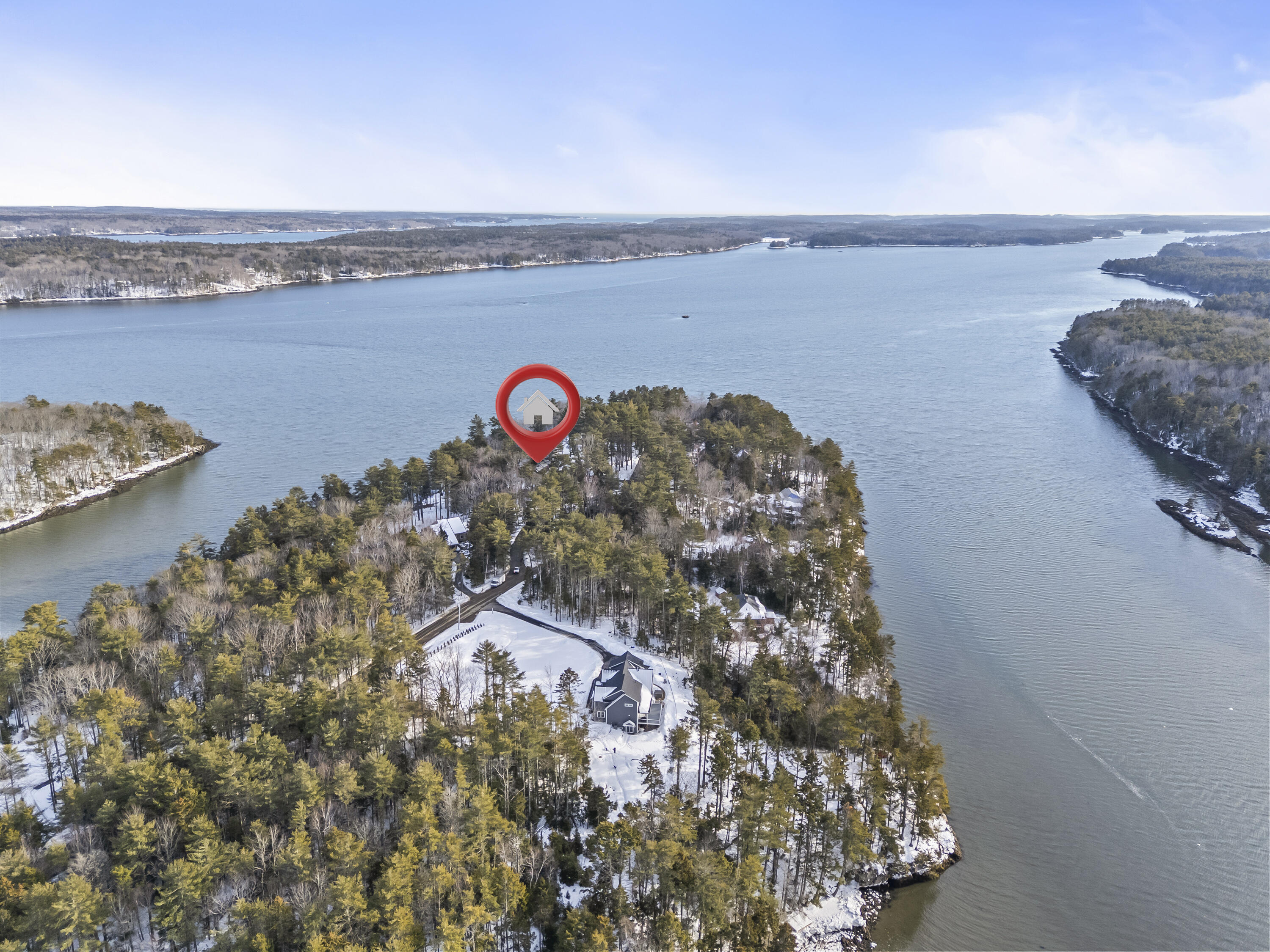 208 Youngs Point Road Wiscasset ME 04578