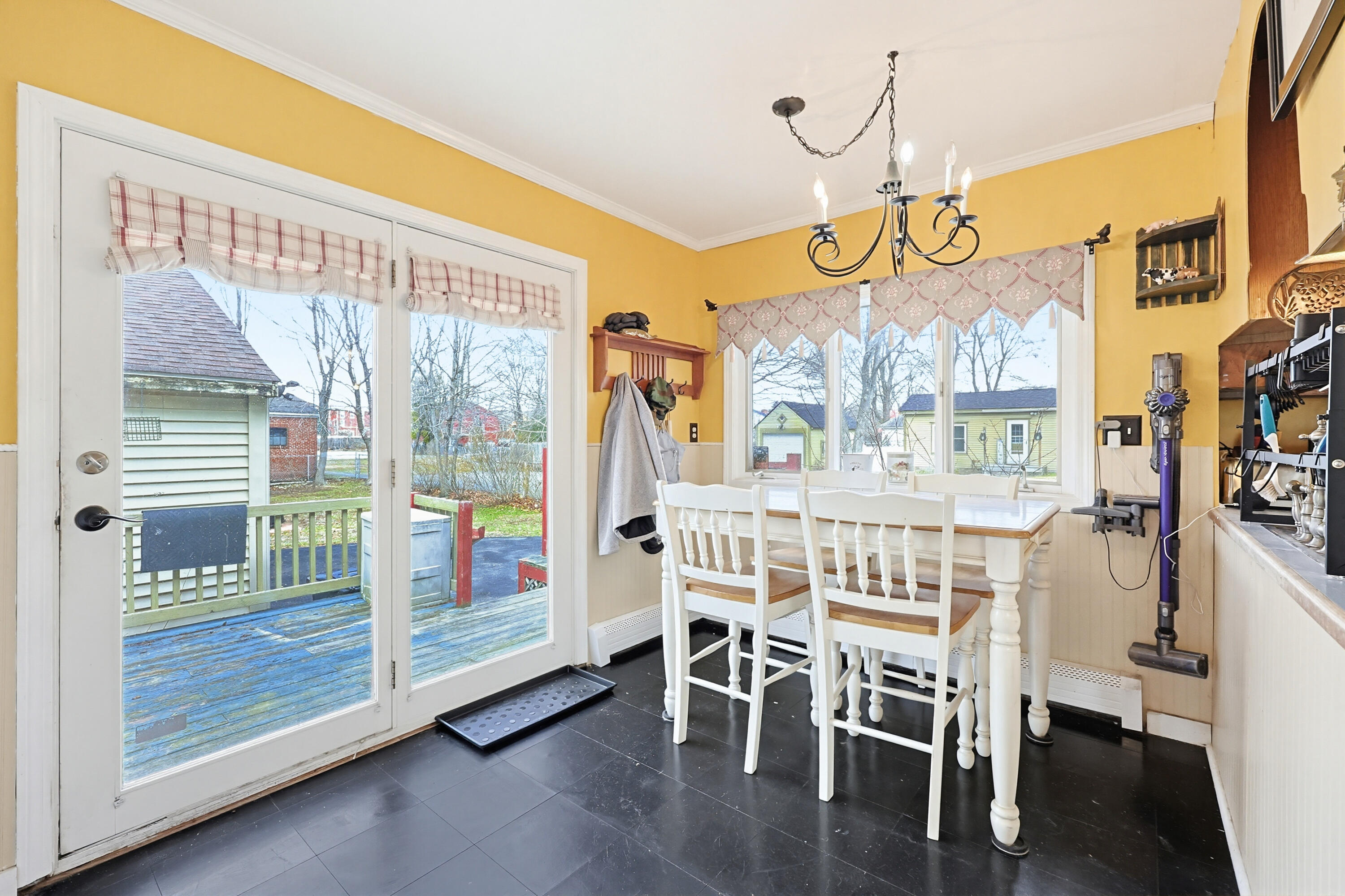 13 Edmund Street Sanford ME 04083