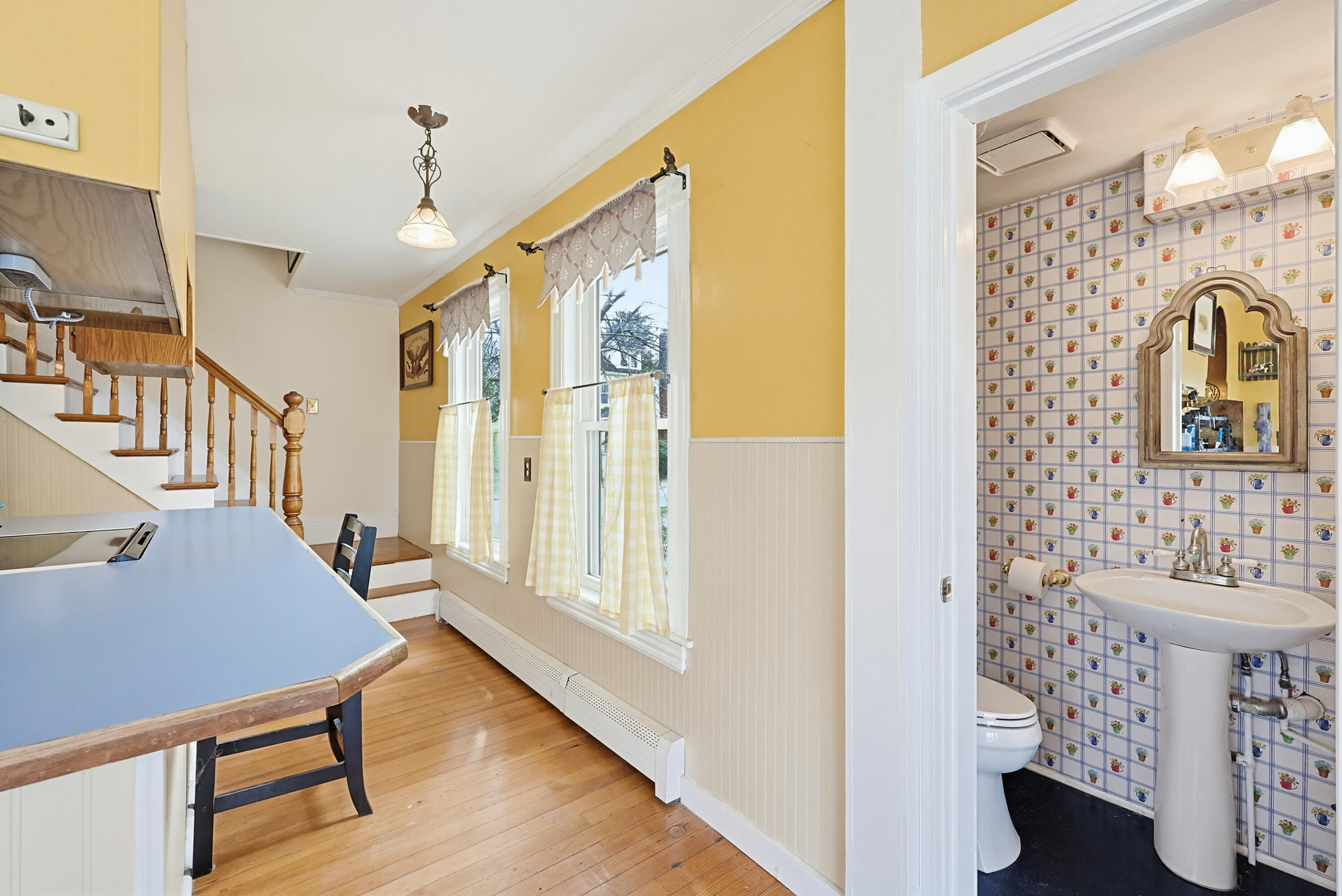 13 Edmund Street Sanford ME 04083