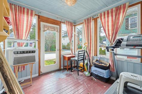 13 Edmund Street Sanford ME 04083
