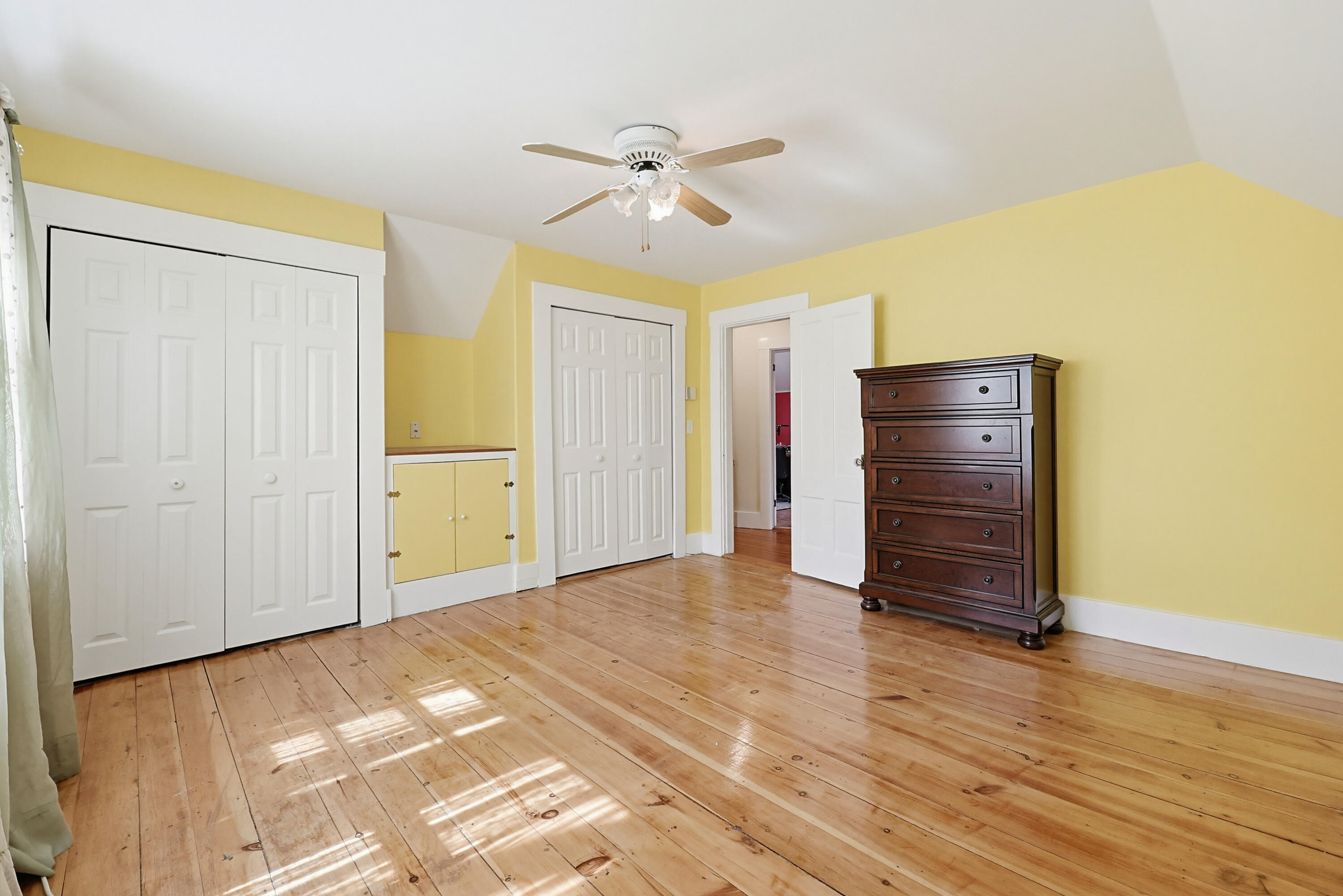 13 Edmund Street Sanford ME 04083