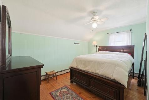 13 Edmund Street Sanford ME 04083