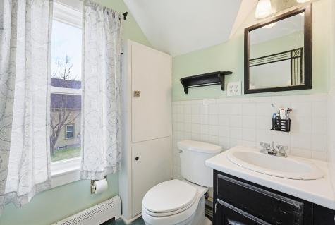 13 Edmund Street Sanford ME 04083