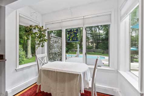 8 Chestnut Road Brunswick ME 04011