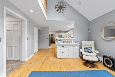 8 Chestnut Road Brunswick ME 04011