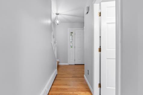 8 Chestnut Road Brunswick ME 04011