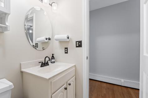 8 Chestnut Road Brunswick ME 04011