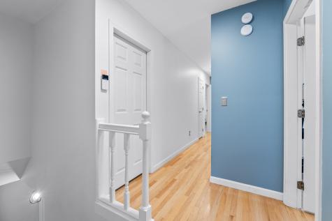 8 Chestnut Road Brunswick ME 04011