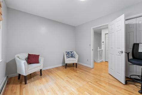 8 Chestnut Road Brunswick ME 04011