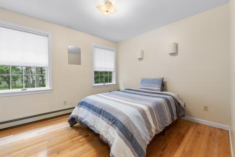 8 Chestnut Road Brunswick ME 04011