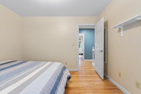 8 Chestnut Road Brunswick ME 04011