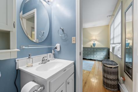 8 Chestnut Road Brunswick ME 04011