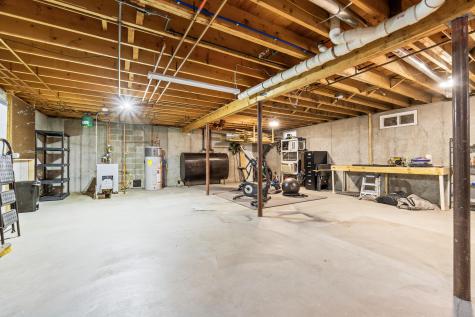 8 Chestnut Road Brunswick ME 04011