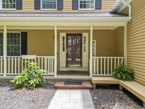 8 Chestnut Road Brunswick ME 04011