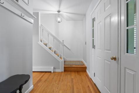 8 Chestnut Road Brunswick ME 04011