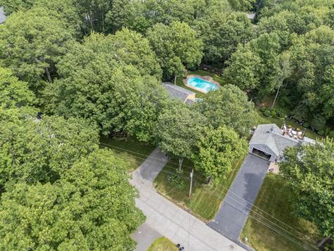 8 Chestnut Road Brunswick ME 04011