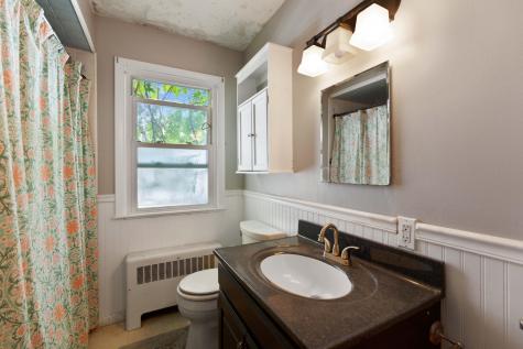 67 Saint Croix Street Lewiston ME 04240