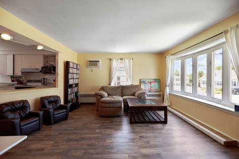 67 Saint Croix Street Lewiston ME 04240
