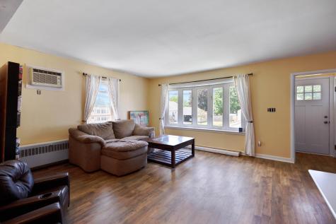67 Saint Croix Street Lewiston ME 04240