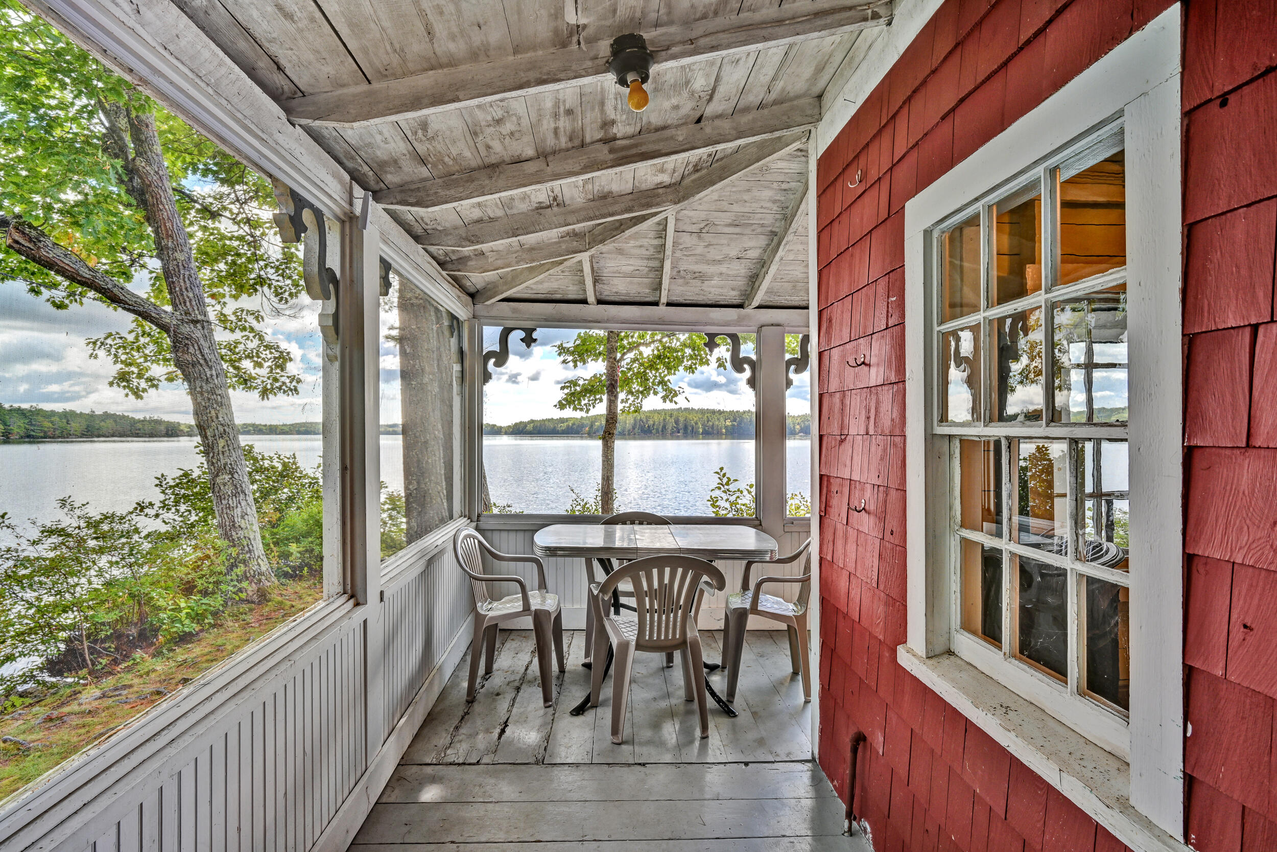 150 Wildwood Shores Road Nobleboro ME 04555