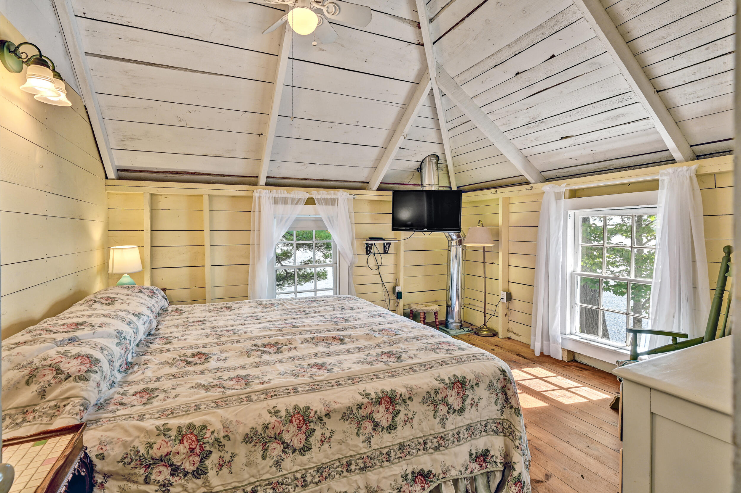 150 Wildwood Shores Road Nobleboro ME 04555