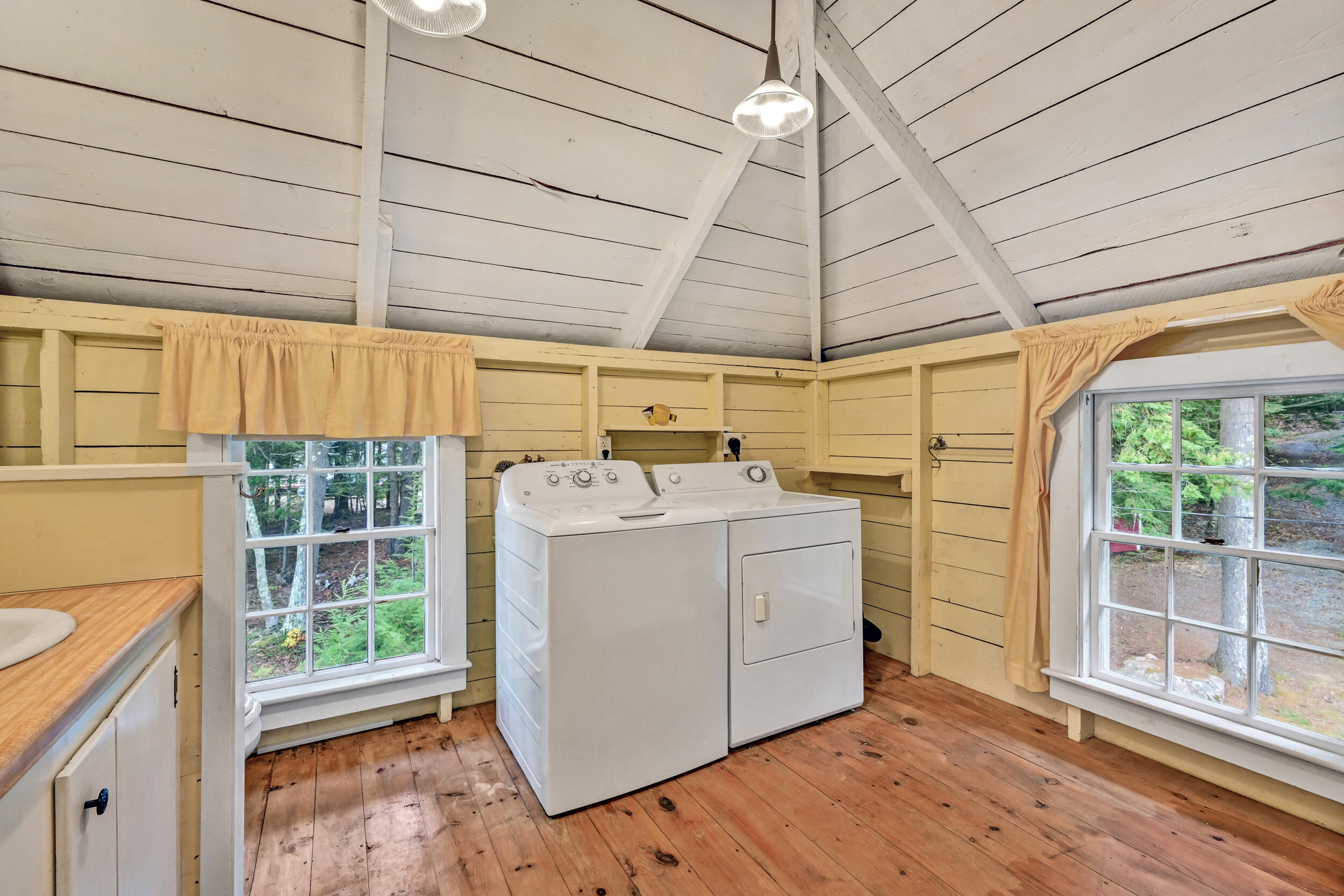 150 Wildwood Shores Road Nobleboro ME 04555