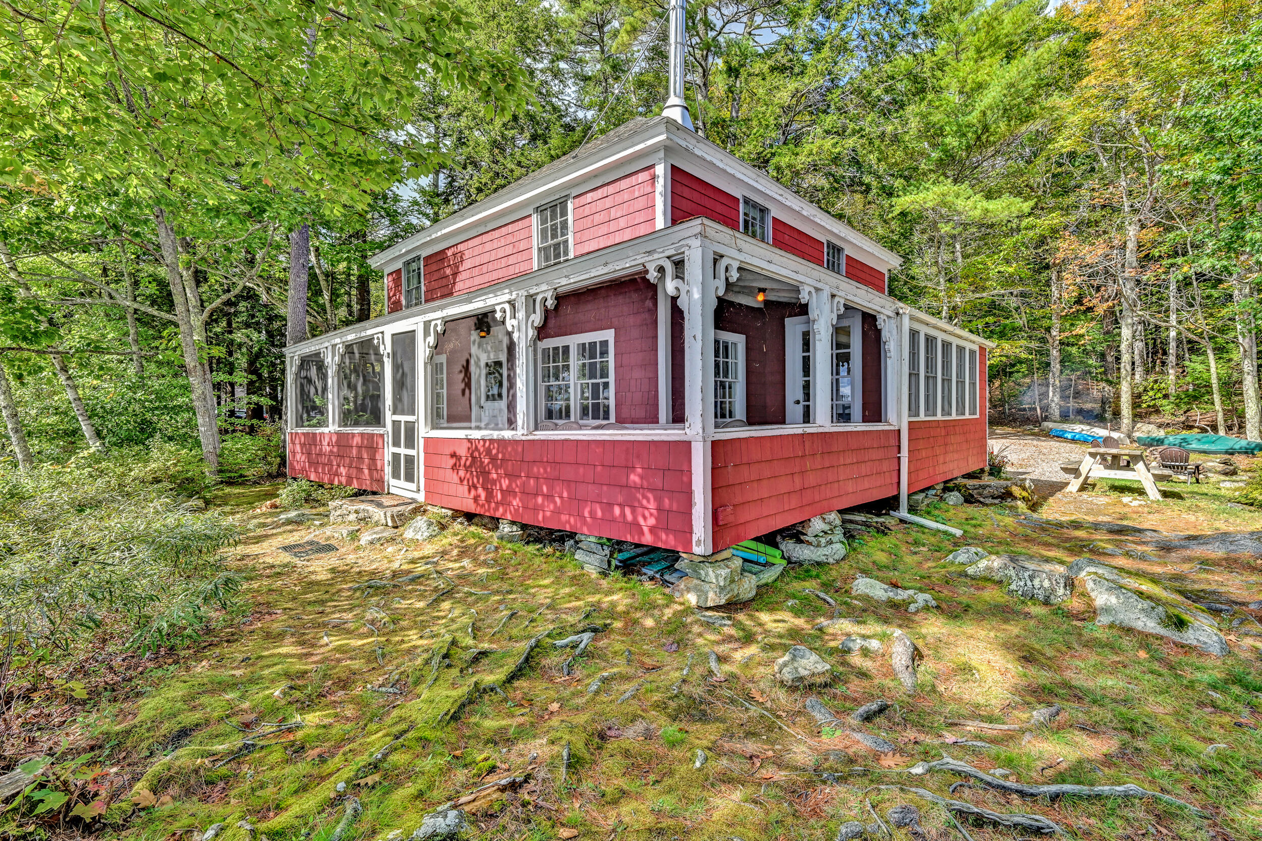 150 Wildwood Shores Road Nobleboro ME 04555