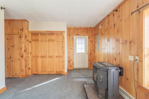 474 Death Valley Road Minot ME 04258