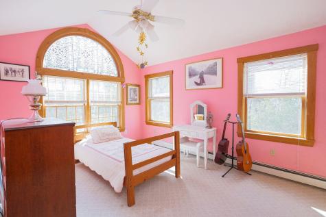 197 Granite Heights Farmington ME 04938