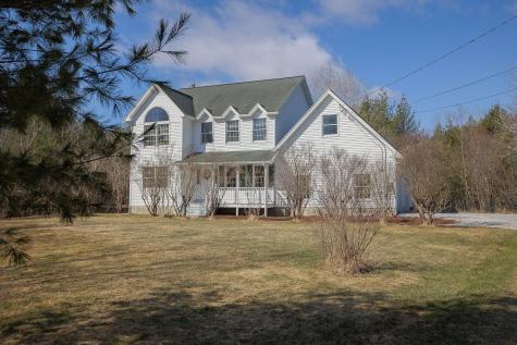 197 Granite Heights Farmington ME 04938