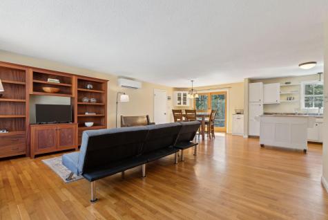 18 Sequoia Drive Freeport ME 04032