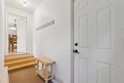 18 Sequoia Drive Freeport ME 04032