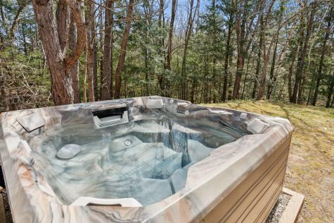 18 Sequoia Drive Freeport ME 04032