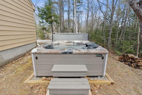 18 Sequoia Drive Freeport ME 04032