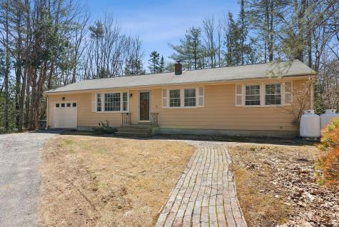 18 Sequoia Drive Freeport ME 04032