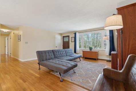 18 Sequoia Drive Freeport ME 04032