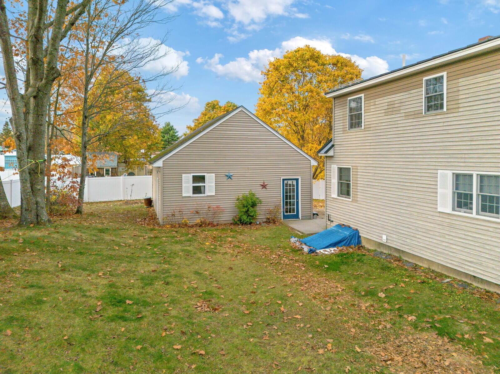 137 Barlen Street Farmington ME 04938