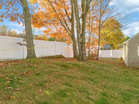 137 Barlen Street Farmington ME 04938
