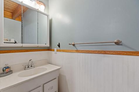137 Barlen Street Farmington ME 04938