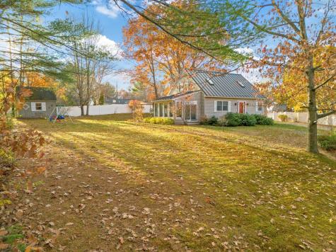 137 Barlen Street Farmington ME 04938