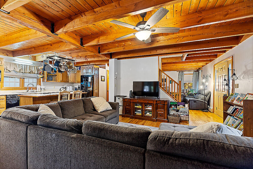 137 Barlen Street Farmington ME 04938