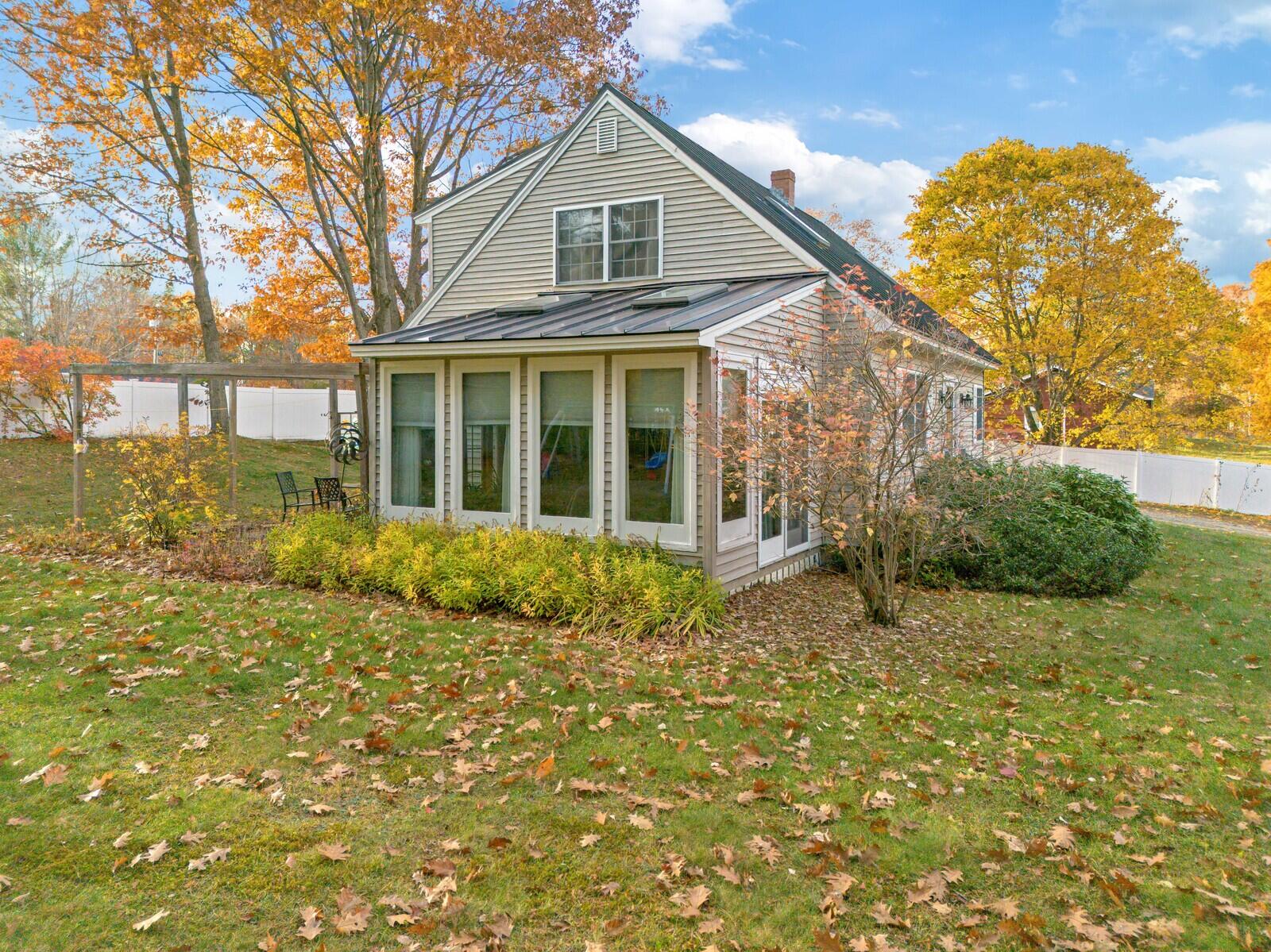 137 Barlen Street Farmington ME 04938