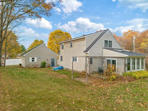 137 Barlen Street Farmington ME 04938