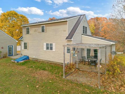 137 Barlen Street Farmington ME 04938