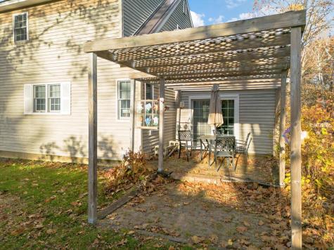 137 Barlen Street Farmington ME 04938